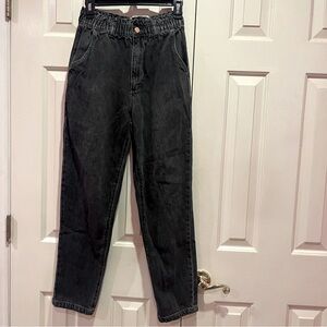 BDG Urban Outfitters Pull On Mom Jean High Rise Size 27